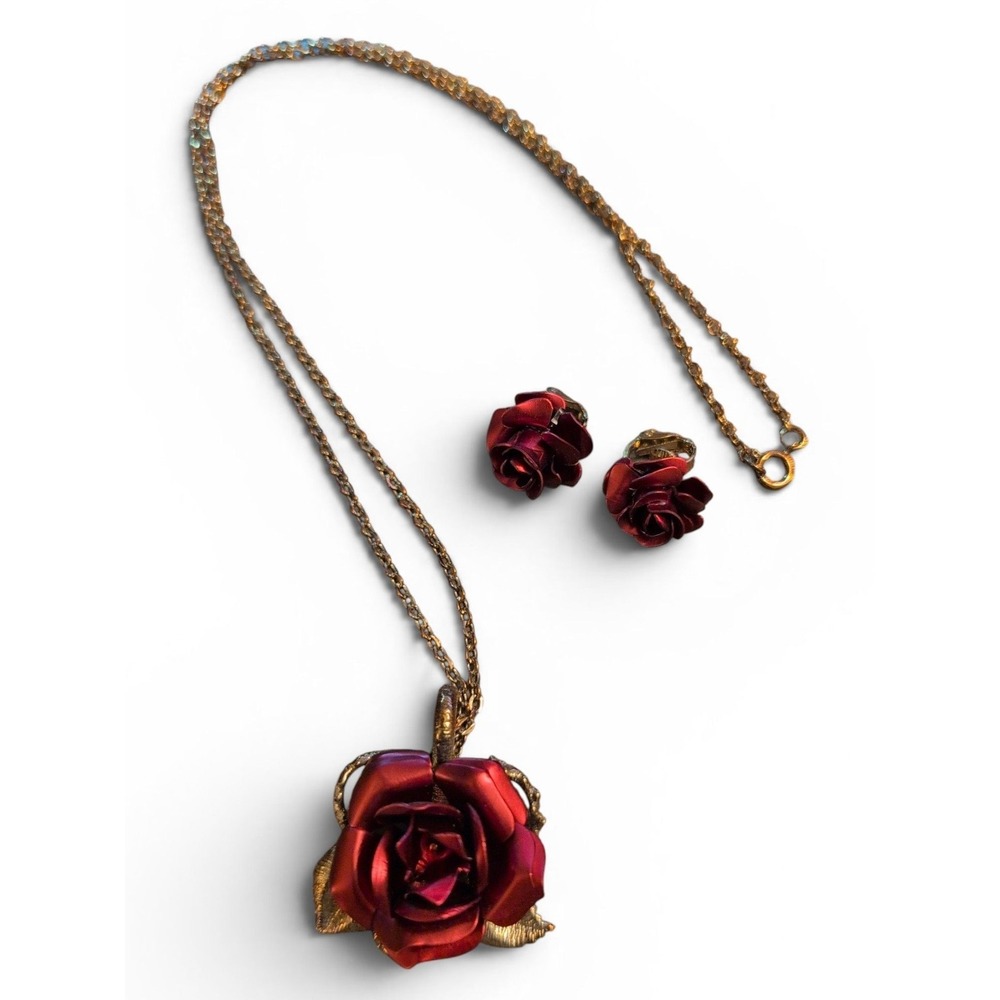 Giovanni Iridescent Red Metal Rose Necklace and Clip On Earrings Jewelry Set